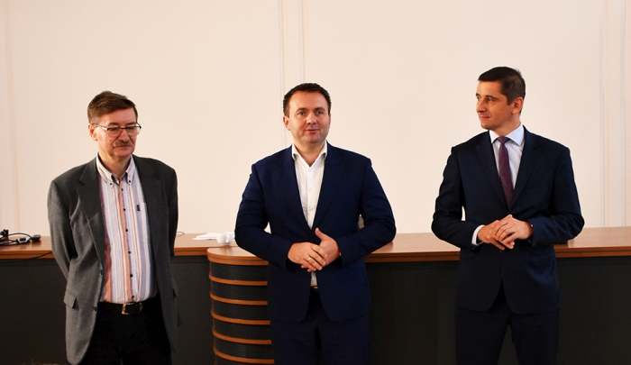 Gości przywitali Starosta Będziński Sebastian Szaleniec oraz Wicestarosta Dariusz Waluszczyk